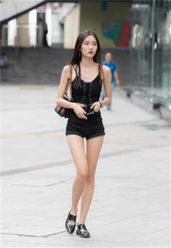 和儿子班主任打扑克
