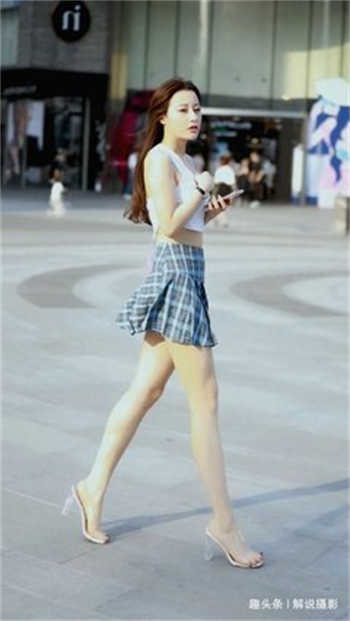 附近的女人主动加你
