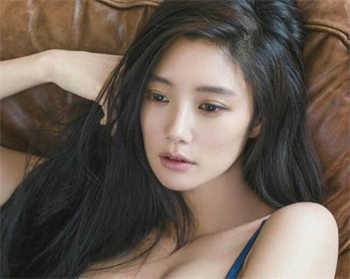 聂小雨ai变脸视频截图