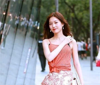 美容院的待遇免费观看
