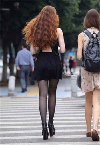 《我老板的妻子》巴巴鱼