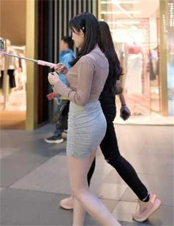 主持人小品报幕串词