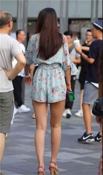 聂小雨ai变脸视频截图