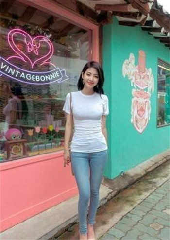 部长与下属的妻子的背叛
