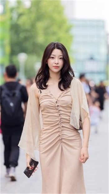 银川南门桥头小巷子