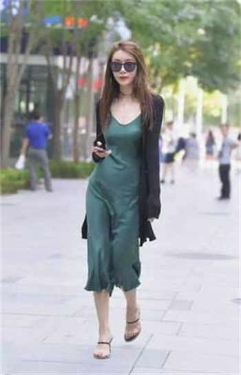 灭绝师太和周芷若被