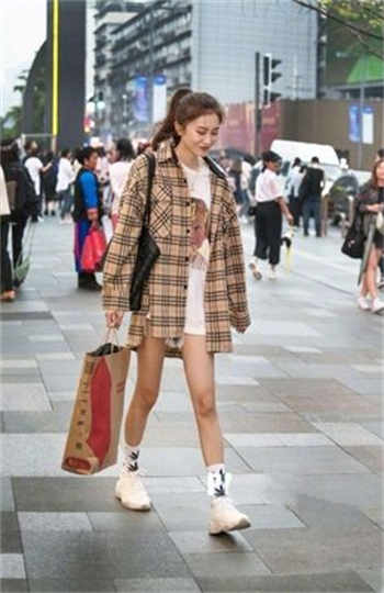 网络作家杀猪刀