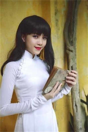 王李丹妮一路向西图片
