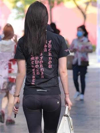 草莓茄子丝瓜樱桃鸭脖堂