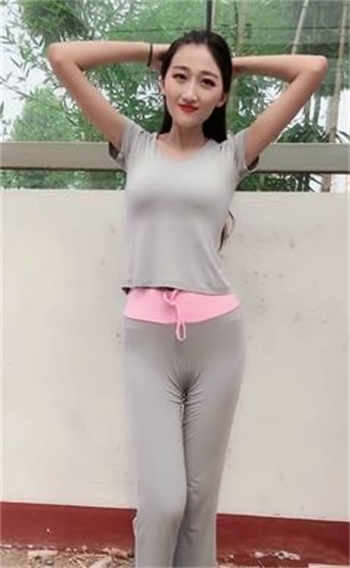 女主变成npc做任务h