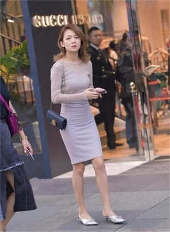 女主叫沈翘男主叫夜莫
