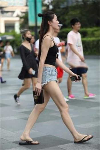 鄂州一家亲人物关系图